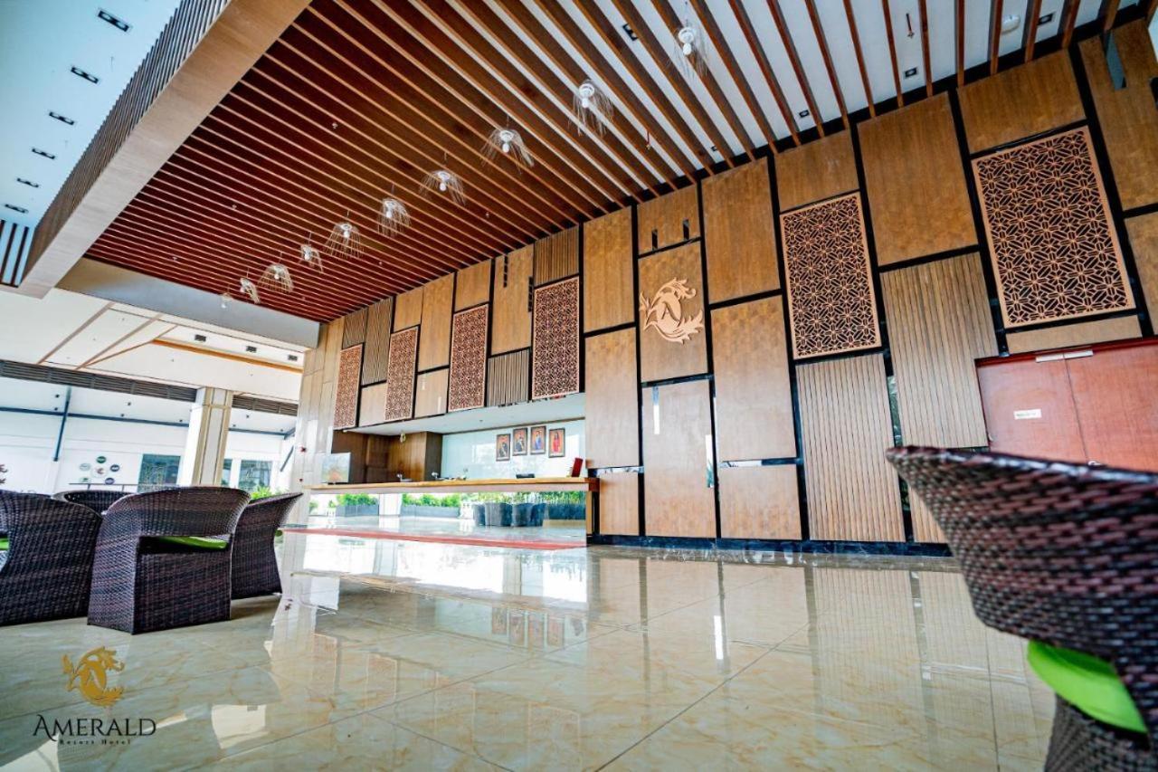 Pangsapuri Residenz In Amerald *